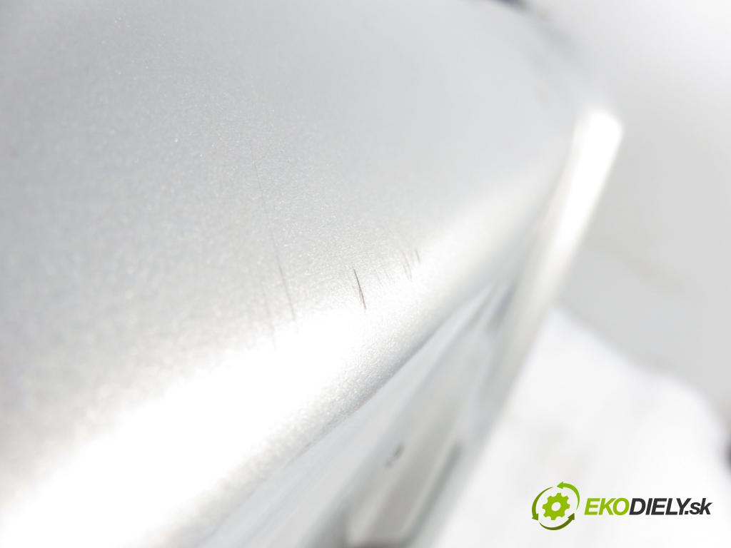 OPEL ASTRA H (A04) HB 2005 77,00 1.6 - Z 16 XEP 1598,00 Nárazník predný