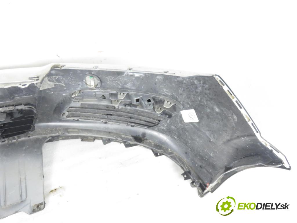 OPEL ASTRA H (A04) HB 2005 77,00 1.6 - Z 16 XEP 1598,00 Nárazník predný