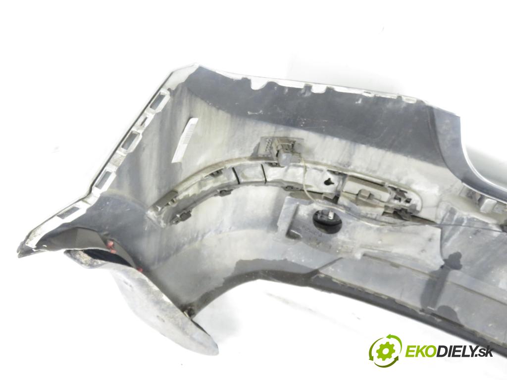 OPEL ASTRA H (A04) HB 2005 77,00 1.6 - Z 16 XEP 1598,00 Nárazník zadný