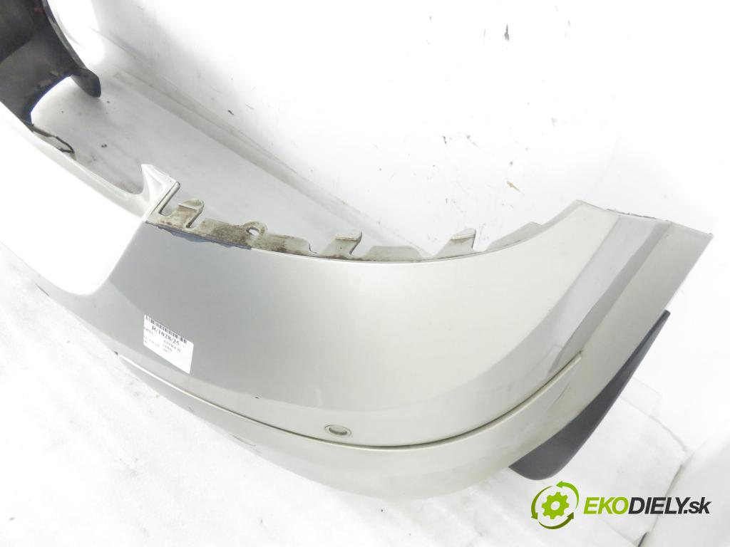 OPEL ASTRA H (A04) HB 2005 77,00 1.6 - Z 16 XEP 1598,00 Nárazník zadný