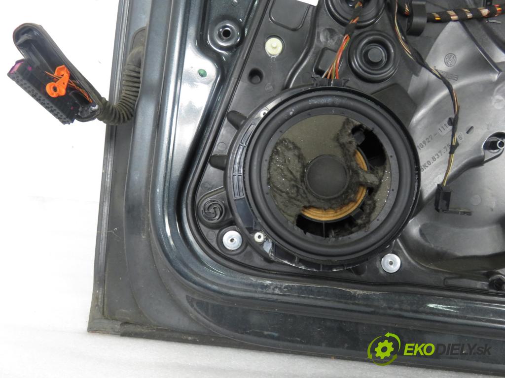 VW GOLF VI (5K1) HB 2011 155,00 2.0 GTi - CCZB 1984,00 Dvere PP