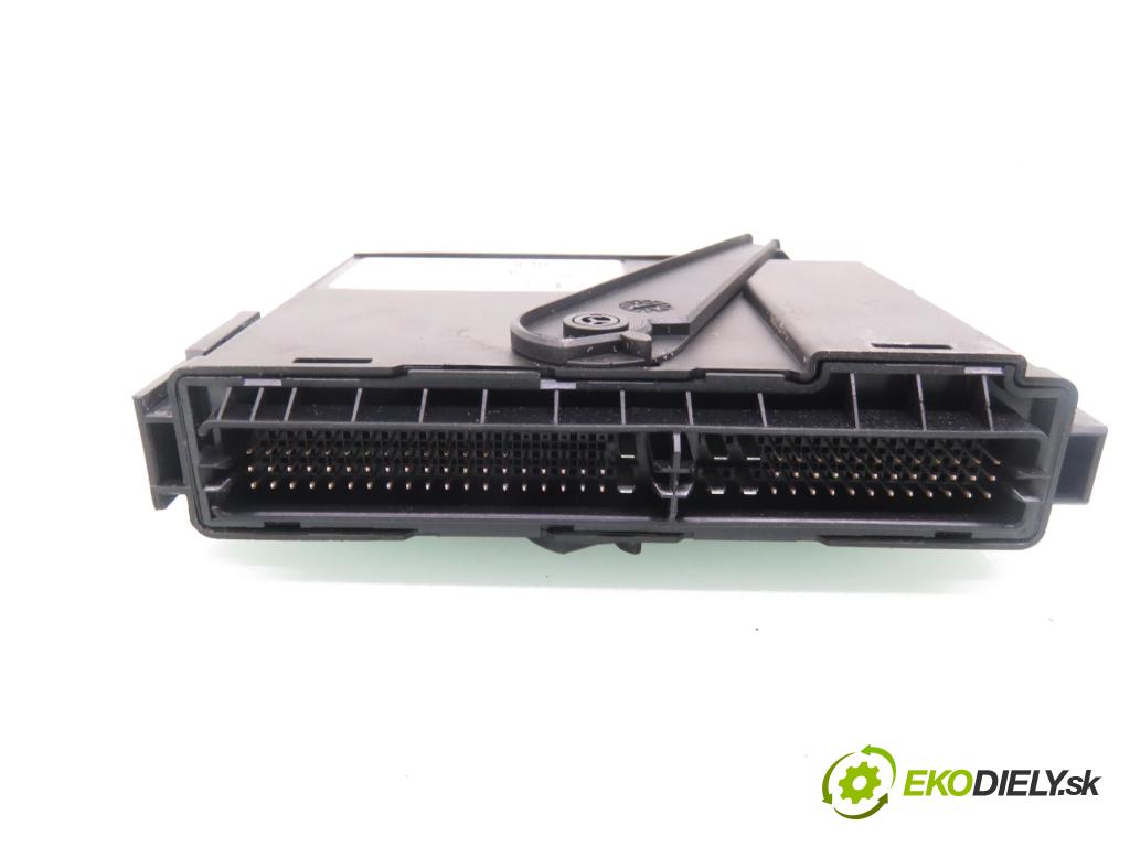 OPEL CORSA C (X01) HB 2002 44,00 1 - Z 10 XEP 998,00 spinačka / imobilizéra IMMO / Riadiaca jednotka 0261207960 ; 55350551 ; 24467902