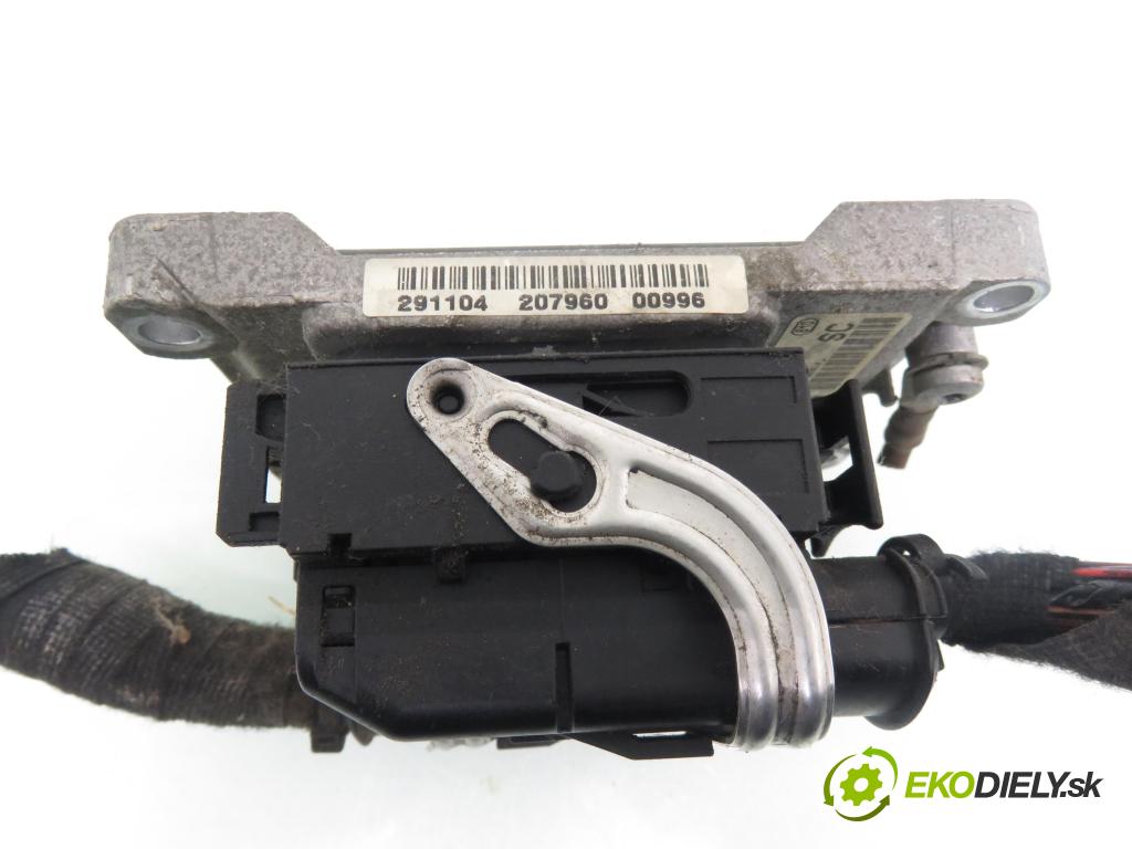OPEL CORSA C (X01) HB 2002 44,00 1 - Z 10 XEP 998,00 spinačka / imobilizéra IMMO / Riadiaca jednotka 0261207960 ; 55350551 ; 24467902