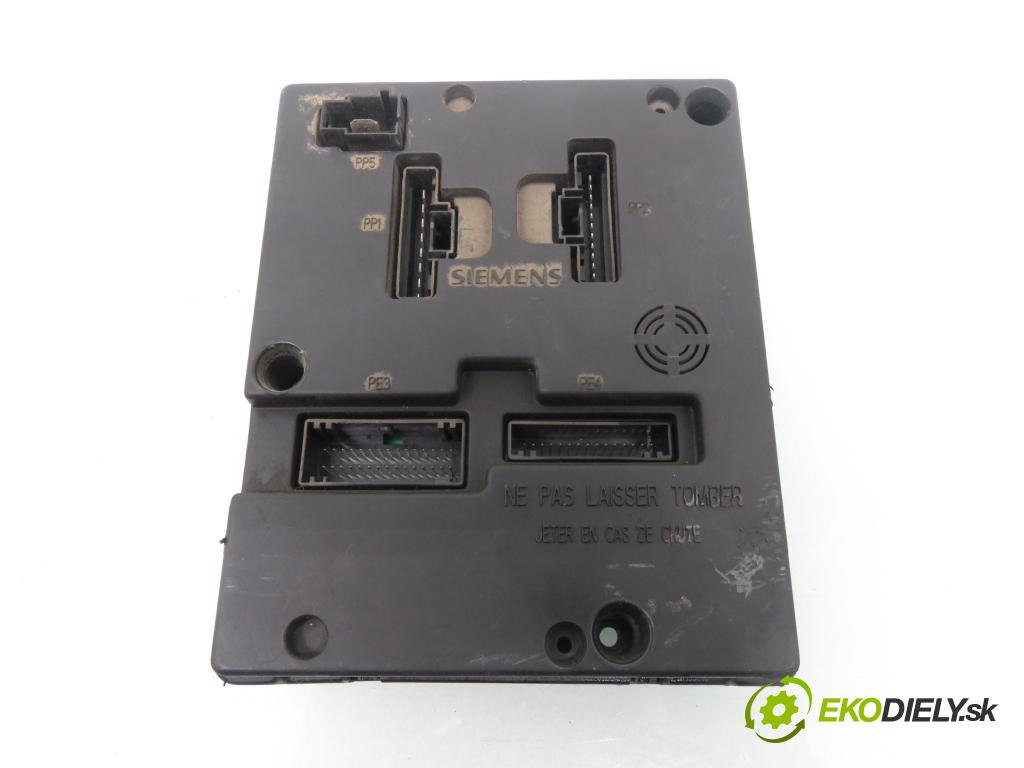 RENAULT MEGANE I (BA0/1_) LIFTBACK 1999 79,00 1.6 16V 107 - K4M 708 1598,00 spinačka / imobilizéra IMMO / Riadiaca jednotka 8200035891 ; 7700110471 ; 8200029340