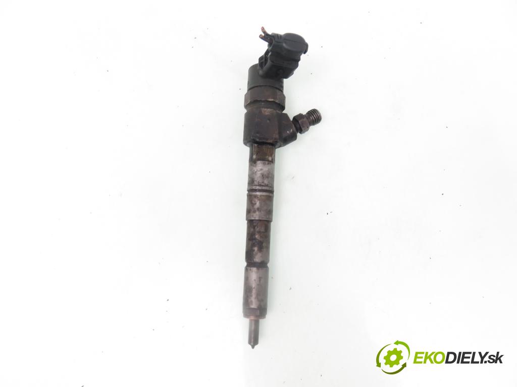 OPEL VECTRA C Kombi (Z02) KOMBI 2006 110,00 1.9 CDTI - Z 19 DTH 1910,00 vstřikovač 0445110159 (Vstřikovač paliva)