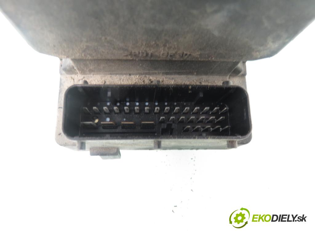 OPEL ASTRA G coupe (F07_) COUPE 2000 85,00 1.8 16V - X 18 XE1 1796,00 Pumpa ABS 0273004515 ; 0265202479 ; 0265005303 (Pumpa ABS)