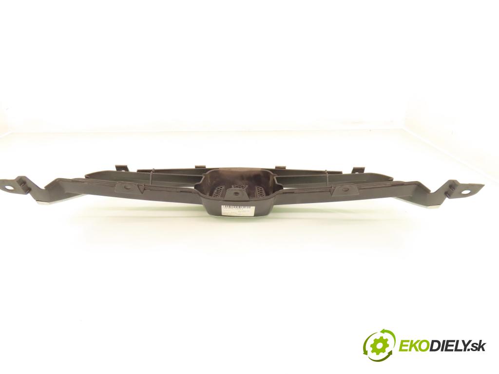 HONDA ACCORD VII (CL, CN) SEDAN 2005 140,00 2.4 (CL9) - K24A3 2354,00 mřížka / maska