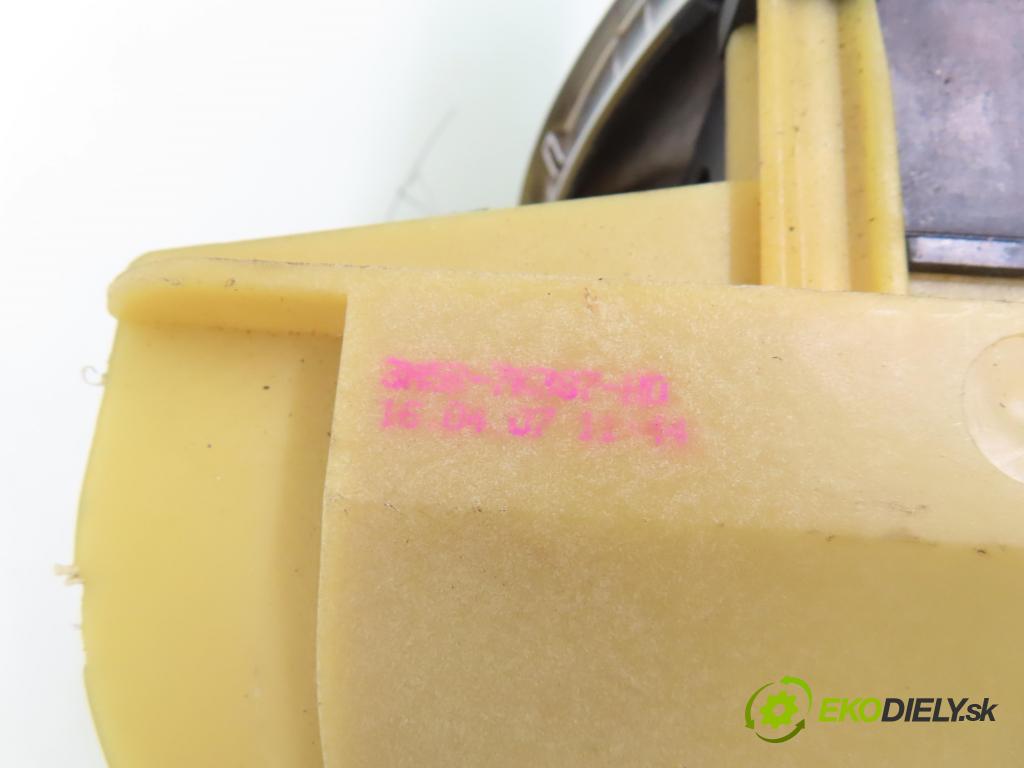 FORD C-MAX (DM2) MINIVAN 2007 85,00 1.8 TDCi 115 1753,00 ZVEDÁK: 3M5R7K397HD