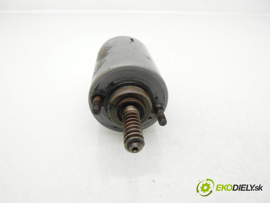 BMW 3 (E46) SEDAN 2001 105,00 318 i - N42 B20 A 1995,00 Nastavovač časovania Vačkový hriadeľ: 400210004001 ; 750929504 (Motor a príslušenstvo ostatné)