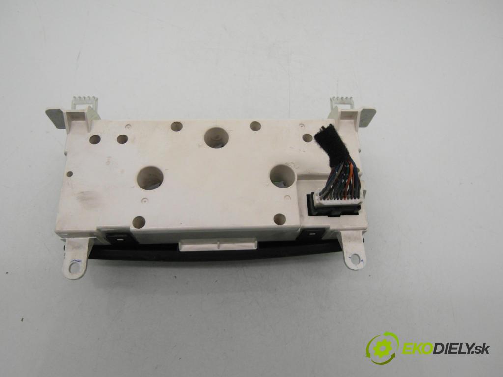 MAZDA 3 (BK) HB 2004 77,00 1.6 - B6ZE 1598,00 Panel kúrenia KLIMATIZACE: K1900BP4M