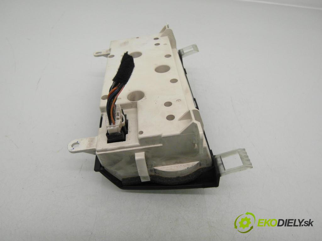 MAZDA 3 (BK) HB 2004 77,00 1.6 - B6ZE 1598,00 Panel kúrenia KLIMATIZACE: K1900BP4M