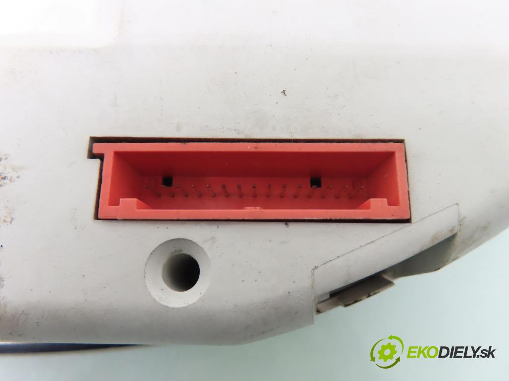 RENAULT CLIO II (BB_, CB_) HB 1999 43,00 1.2 8V 58 1149,00 spinačka / imobilizéra IMMO / Riadiaca jednotka 7700115160 ; 7700113511 ; 21656613