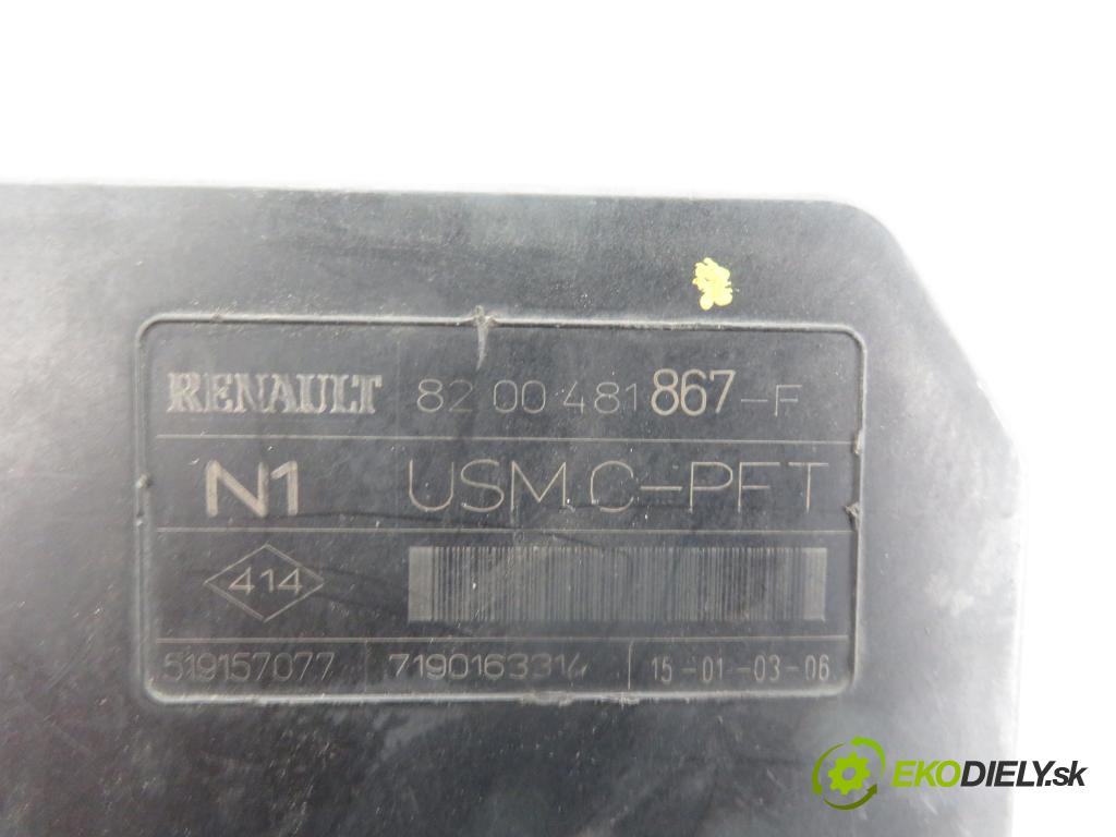 RENAULT MEGANE II sedan (LM0/1_) SEDAN 2006 82,00 1.6 - K4M 812 1598,00 spinačka / imobilizéra IMMO / Riadiaca jednotka 8200509516 ; 8200509552 ; 8200125077