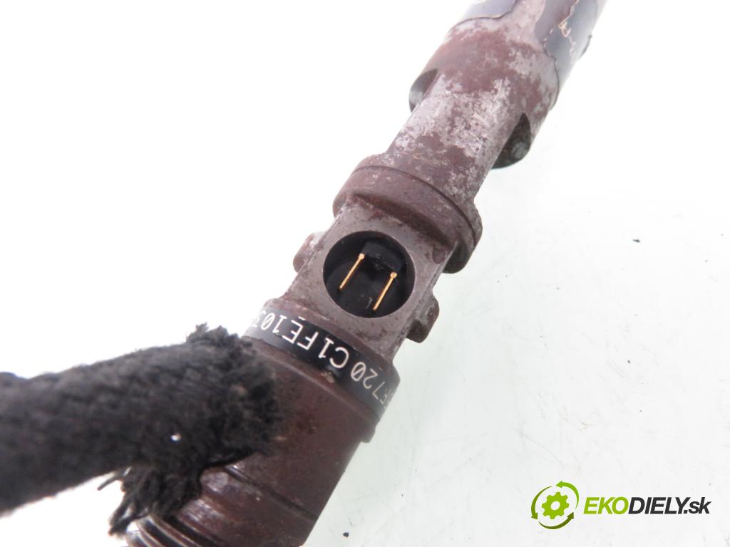 FORD FOCUS Turnier (DNW) KOMBI 2004 74,00 1.8 TDCi - FFDA 1753,00 vstřikovač 2T1Q9F593AA ; EJBR022017 (Vstřikovač paliva)