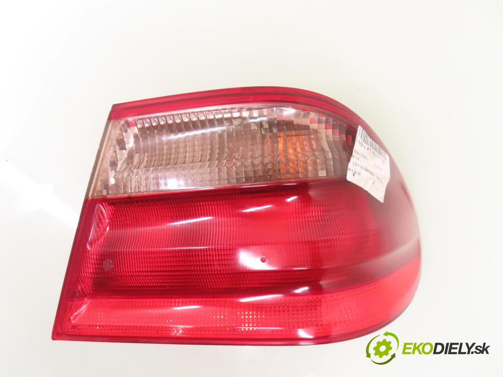 MERCEDES-BENZ KLASA E (W210) SEDAN 2001 105,00 2.2 CDI 143 - OM 611.961 2148,00 Svetlo pravé zadné A2108203464