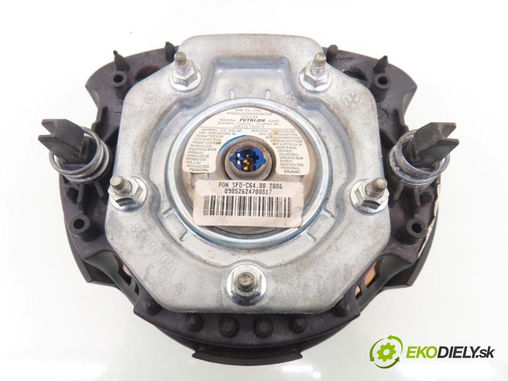 VW GOLF V (1K1) HB 2004 75,00 1.6 - BGU 1595,00 volant 6Q0419091C ; 1T0880201E (Volant)