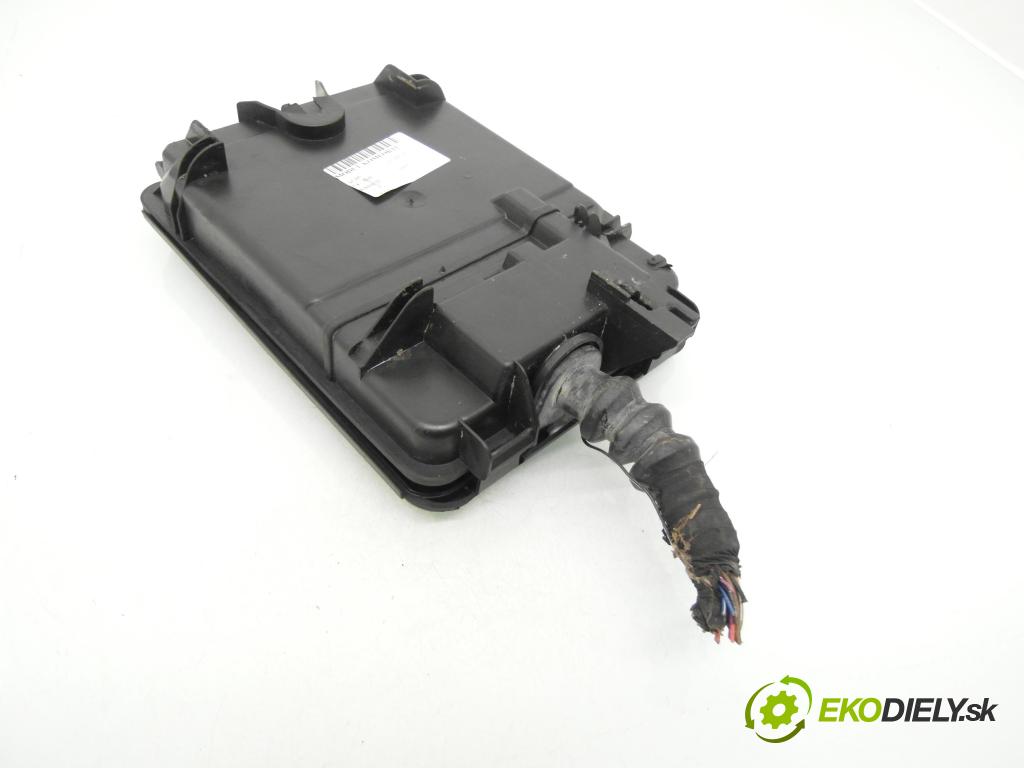 AUDI A6 (4B2, C5) SEDAN 1997 121,00 2.4 V6 165 - ALF 2393,00 MODUL komfortu 4B0962258A ; 410215006001