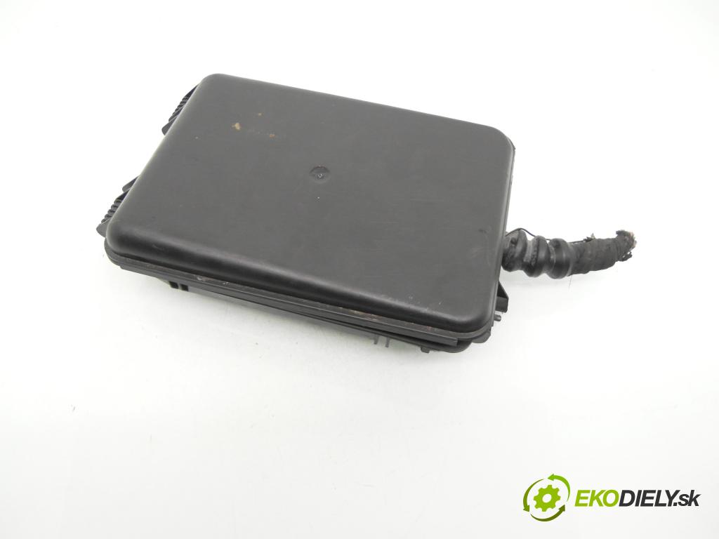 AUDI A6 (4B2, C5) SEDAN 1997 121,00 2.4 V6 165 - ALF 2393,00 MODUL komfortu 4B0962258A ; 410215006001