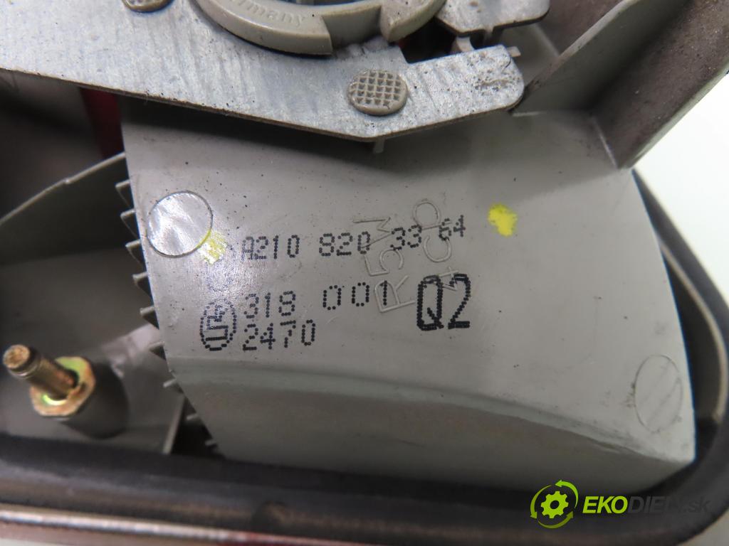 MERCEDES-BENZ KLASA E (W210) SEDAN 2001 105,00 2.2 CDI 143 - OM 611.961 2148,00 Svetlo ľavé zadné A2108203364