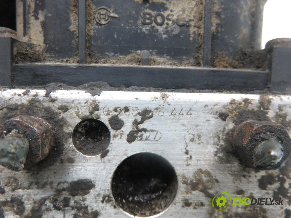 MAZDA MPV I (LV) MINIVAN 1998 85,00 2.5 TD - WL-T 2500,00 Pumpa ABS 0265215444 ; 29386400984 (Pumpa ABS)