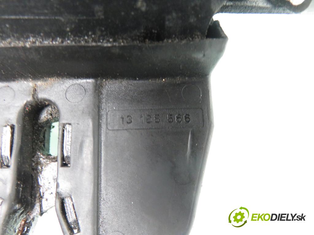 OPEL VECTRA C GTS (Z02) LIFTBACK 2003 108,00 2.2 16V - Z 22 SE 2198,00 zámok dverí kufor EL. 495072894 ; 13185566