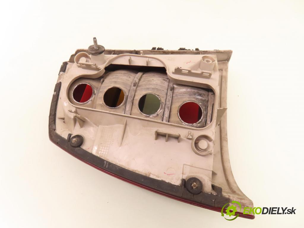 OPEL ASTRA G coupe (F07_) COUPE 2000 85,00 1.8 16V - X 18 XE1 1796,00 Svetlo pravé zadné