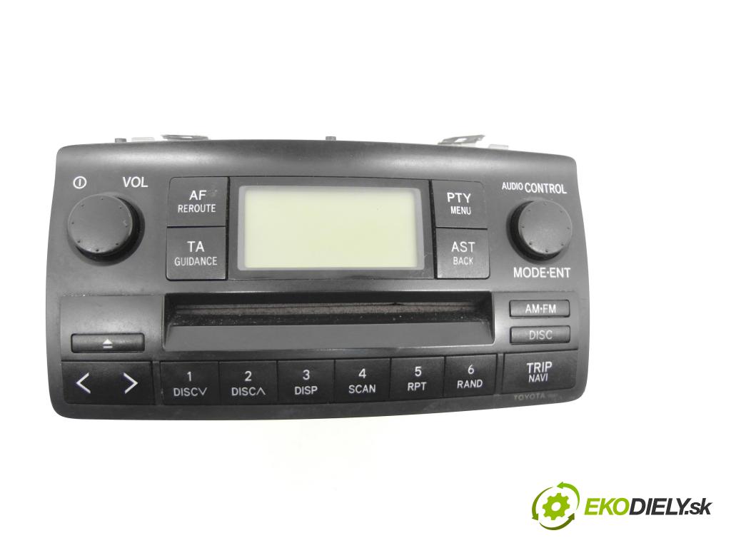 TOYOTA COROLLA (_E12_) HB 2003 81,00 1.6 VVT-i (ZZE121_) - 3ZZ-FE 1598,00 RADIO CD 861201A180
