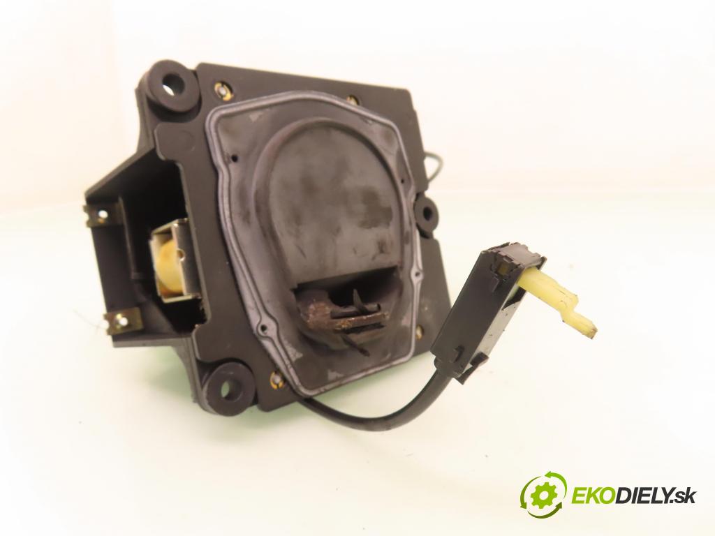 MERCEDES-BENZ KLASA E (W210) SEDAN 2001 105,00 2.2 CDI 143 - OM 611.961 2148,00 ZVEDÁK: 210267075 ; 2032670064