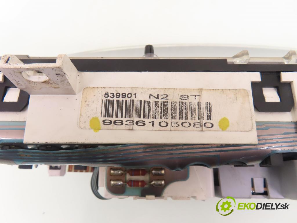 CITROEN BERLINGO / BERLINGO FIRST nadwozie wielkoprzestrzenne (MPV) KOMBIVAN 1999 55,00 1.4 i 75 - KFW 1360,00 Prístrojovka elektrický 9636105080