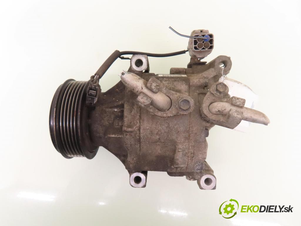 TOYOTA COROLLA (_E12_) HB 2003 81,00 1.6 VVT-i (ZZE121_) - 3ZZ-FE 1598,00 KOMPRESOR: klimatizácie 4472607090 (Kompresor klimatizácie)