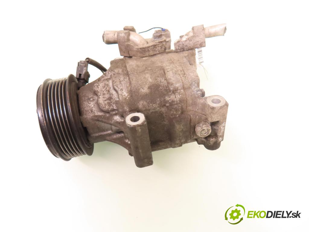 TOYOTA COROLLA (_E12_) HB 2003 81,00 1.6 VVT-i (ZZE121_) - 3ZZ-FE 1598,00 KOMPRESOR: klimatizácie 4472607090 (Kompresor klimatizácie)