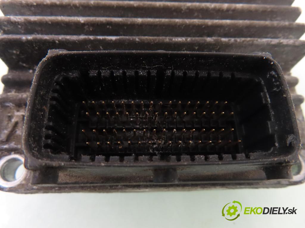 OPEL COMBO C KOMBIVAN 2002 48,00 1.7 DI 16V - Y 17 DTL 1686,00 Riadiaca jednotka Motor 8973003271 ; 12214089