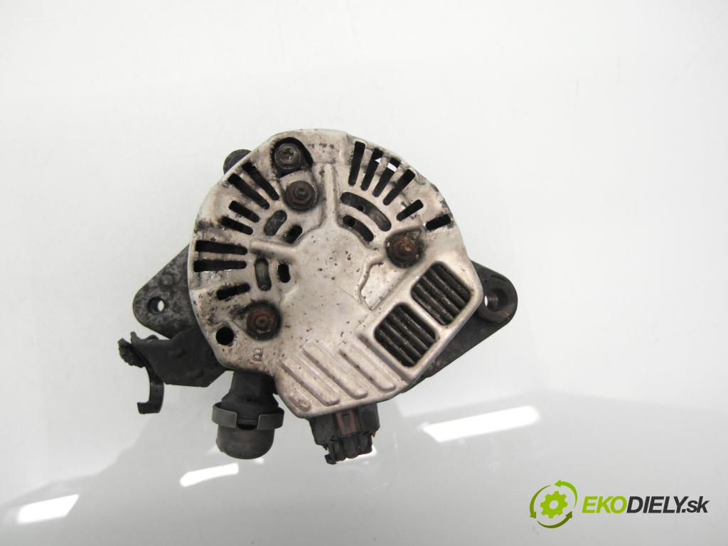 TOYOTA YARIS (_P1_) HB 2002 63,00 1.3 VVTi 86 - 2NZ-FE 1299,00 Alternátor 2706021010 ; 1022115260 (Alternátor)