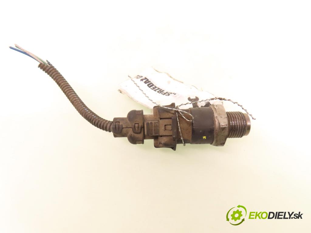 FIAT MULTIPLA (186_) MINIVAN 2004 85,00 1.9 JTD 115 - 186 A8.000 1910,00 Snímač tlaku paliva 0281002568