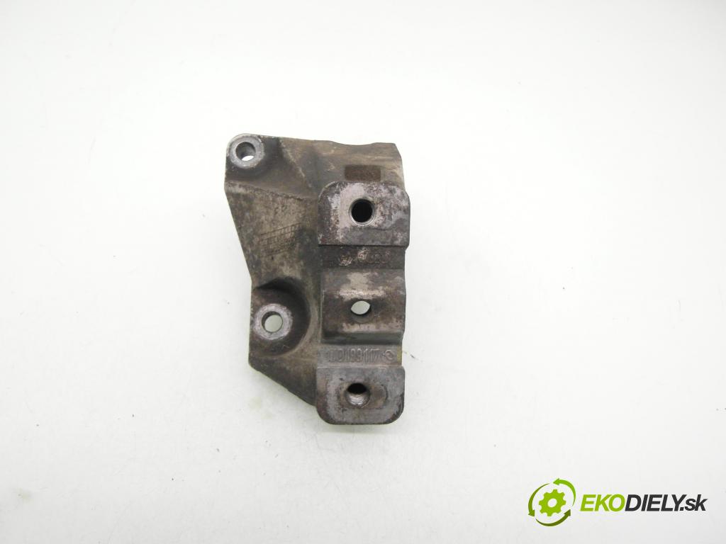 VW GOLF IV (1J1) HB 1999 74,00 1.6 - AKL 1595,00 Uchytenie prevodovky 1J0199117Q