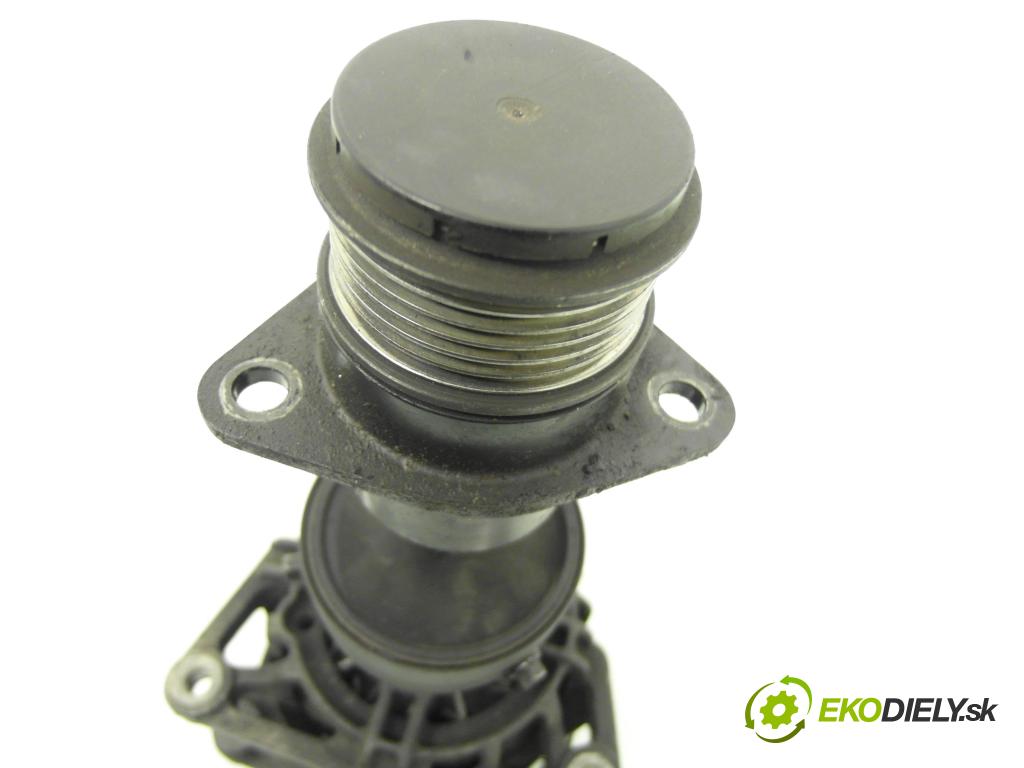 FORD FOCUS Turnier (DNW) KOMBI 2004 74,00 1.8 TDCi - FFDA 1753,00 Alternátor MS1022118071 ; 1M5T10300BD ; Q9K3B (Alternátor)