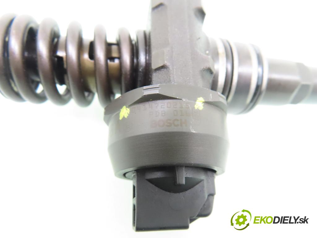 SEAT IBIZA III (6L1) HB 2008 59,00 1.4 TDI - BNV 1422,00 vstříkovač 0414720215 ; 038130073AG (Vstřikovač paliva)