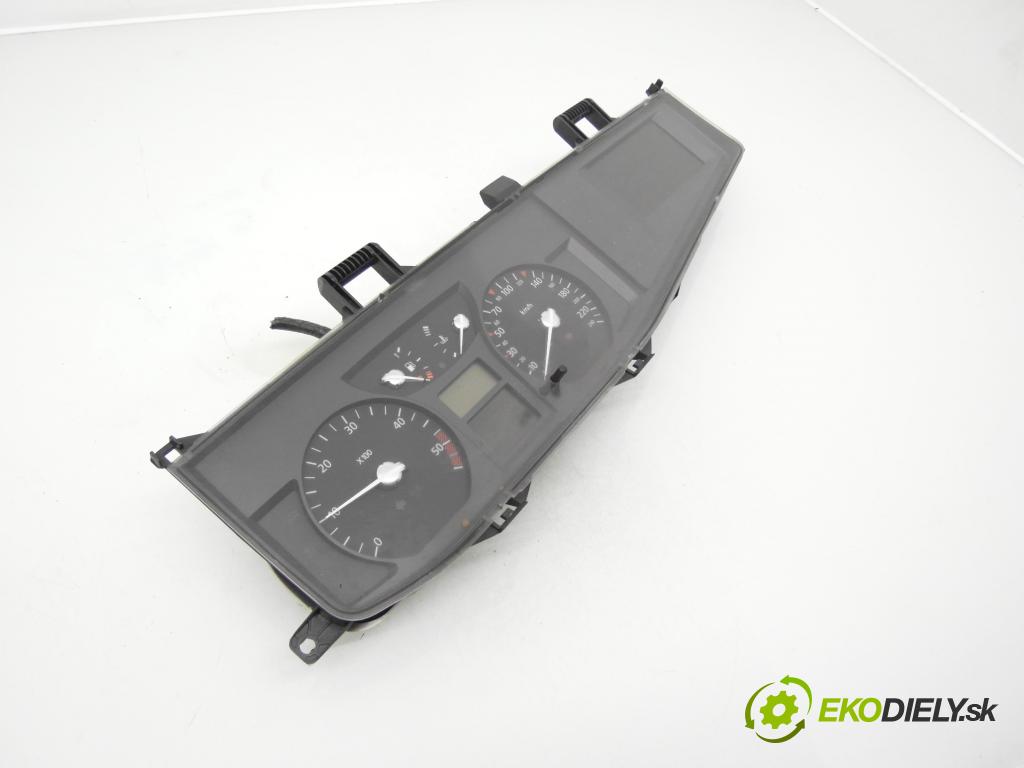 RENAULT VEL SATIS (BJ0_) HB 2002 133,00 3.0 dCi (BJ0S) - P9X 715 2958,00 Prístrojovka elektrický 8200013676