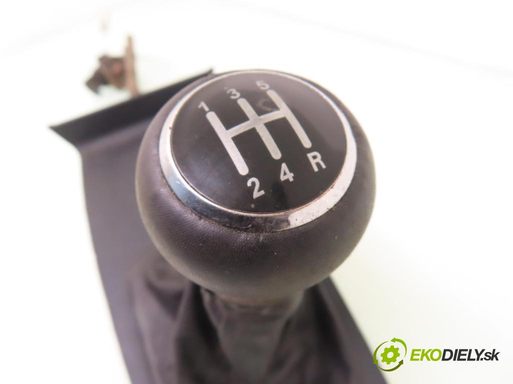 AUDI A6 (4B2, C5) SEDAN 1997 121,00 2.4 V6 165 - ALF 2393,00 ZVEDÁK: 4B0711025 ; 8D0711025F ; 8D0711025K