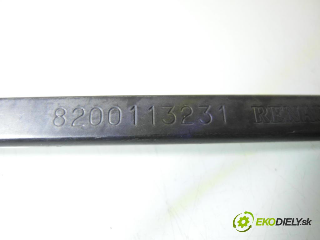 RENAULT SCENIC II (JM0/1_) MINIVAN 2003 83,00 1.6 (JM0C, JM0J, JM1B) - K4M 782 1598,00 RAMENO: stierače PP 8200113231