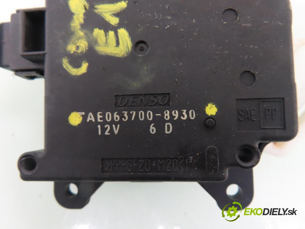 TOYOTA COROLLA (_E12_) HB 2002 81,00 1.6 VVT-i (ZZE121_) - 3ZZ-FE 1598,00 Motorček dverí kúrenia AE0637008930