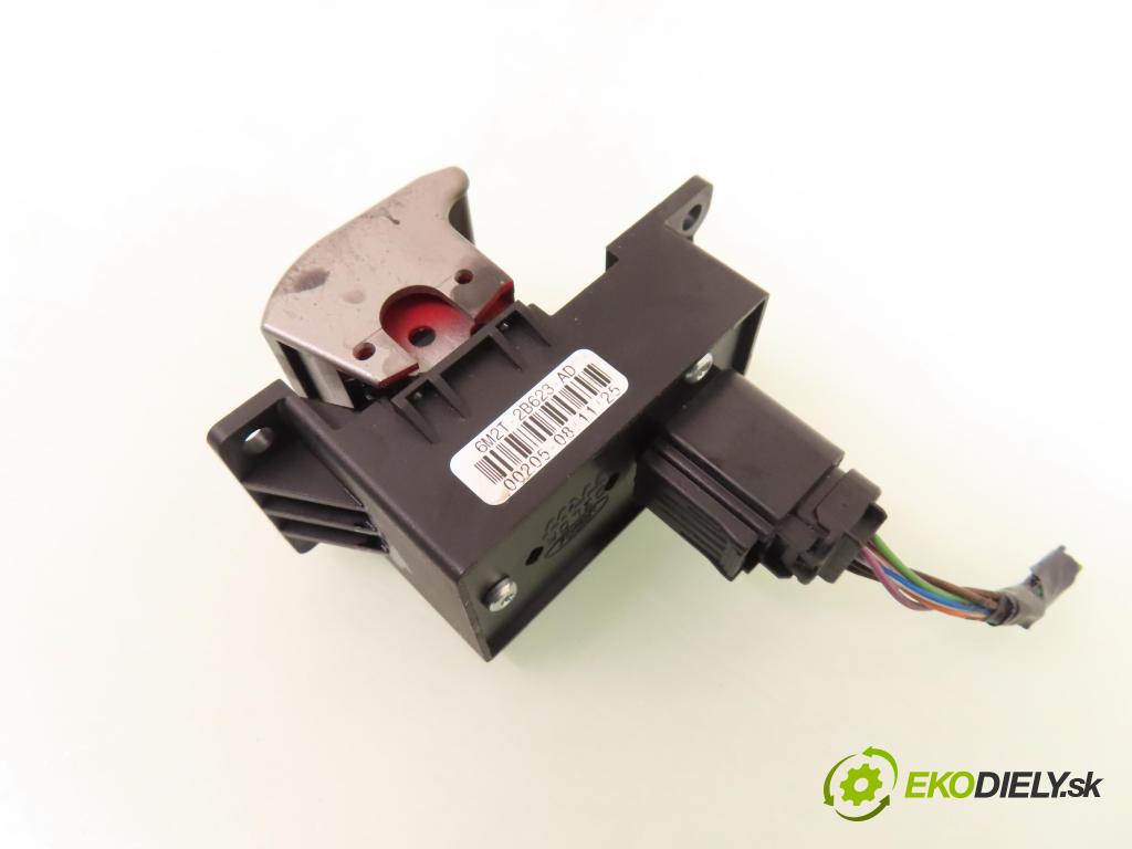 FORD S-MAX (WA6) MINIVAN 2007 103,00 2.0 TDCi - QXWB 1997,00 vypínač brzdy MANUÁLNY: 6M2T2B623AD