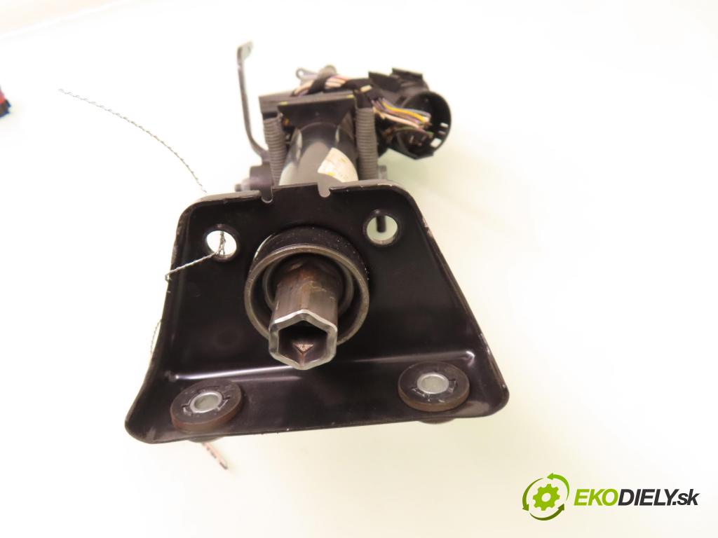 MERCEDES-BENZ KLASA A (W168) HB 1998 60,00 1.4 A 140 82 - M 166.940 1397,00 spinačka A1684820184 ; A1684600916 (Spínacia skrinka)