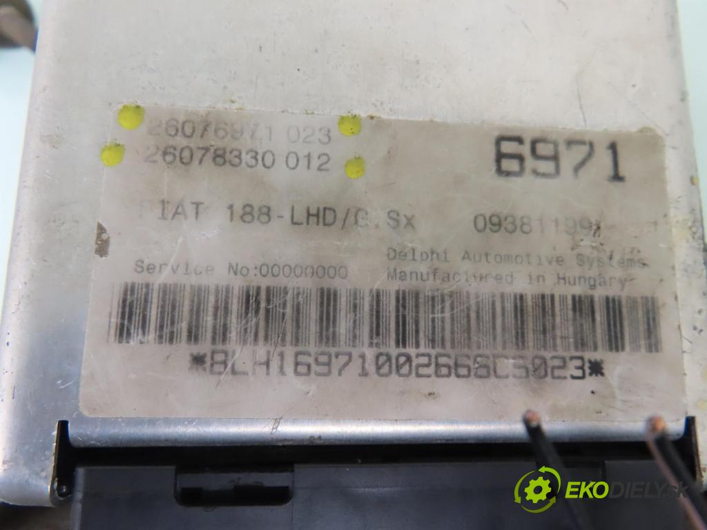 FIAT PUNTO (188_) HB 2004 44,00 1.2 60 - 188 A4.000 1242,00 serv/podporovanie elektrické 26087456 ; 26073819 ; 26076971023