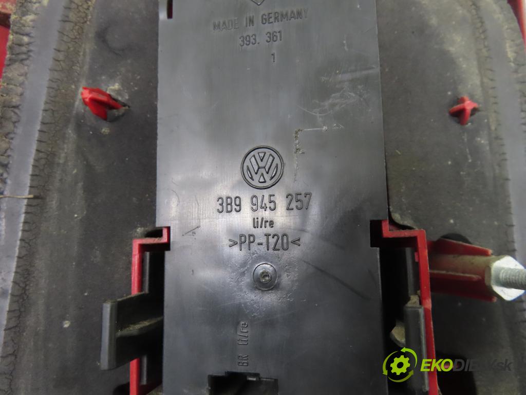 VW PASSAT B5 Variant (3B5) KOMBI 1998 81,00 1.9 TDI 110 - AFN 1896,00 Svetlo pravé zadné 389945257