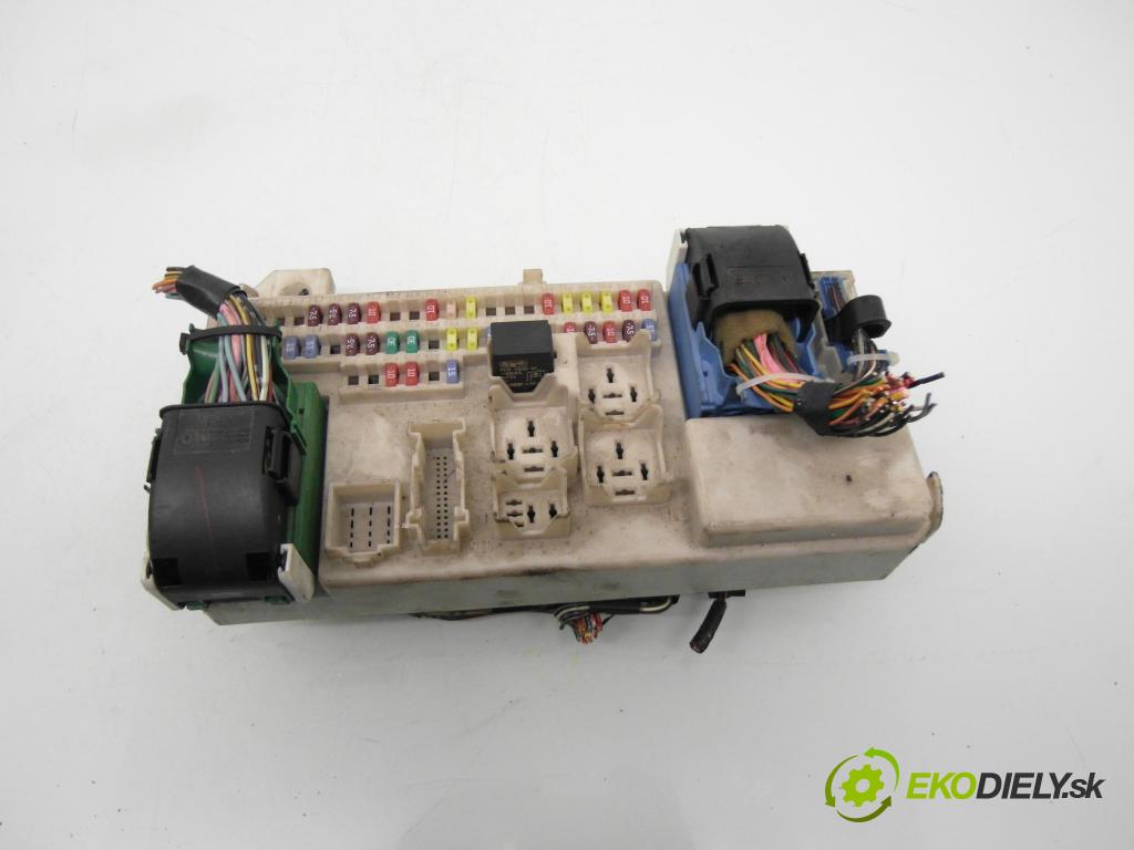 MAZDA 3 (BK) HB 2004 77,00 1.6 - B6ZE 1598,00 MODUL BSI BP4K66730 ; 519050090 ; 00070863