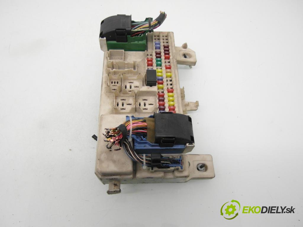 MAZDA 3 (BK) HB 2004 77,00 1.6 - B6ZE 1598,00 MODUL BSI BP4K66730 ; 519050090 ; 00070863