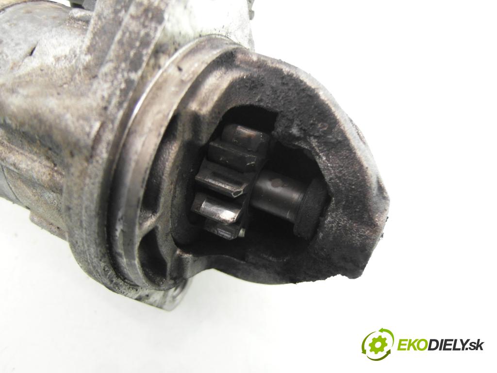 BMW 3 (E46) SEDAN 2000 100,00 320 d 136 - M47 D20 (204D1) 1951,00 startér 2247063 ; 63113001 (Startér)