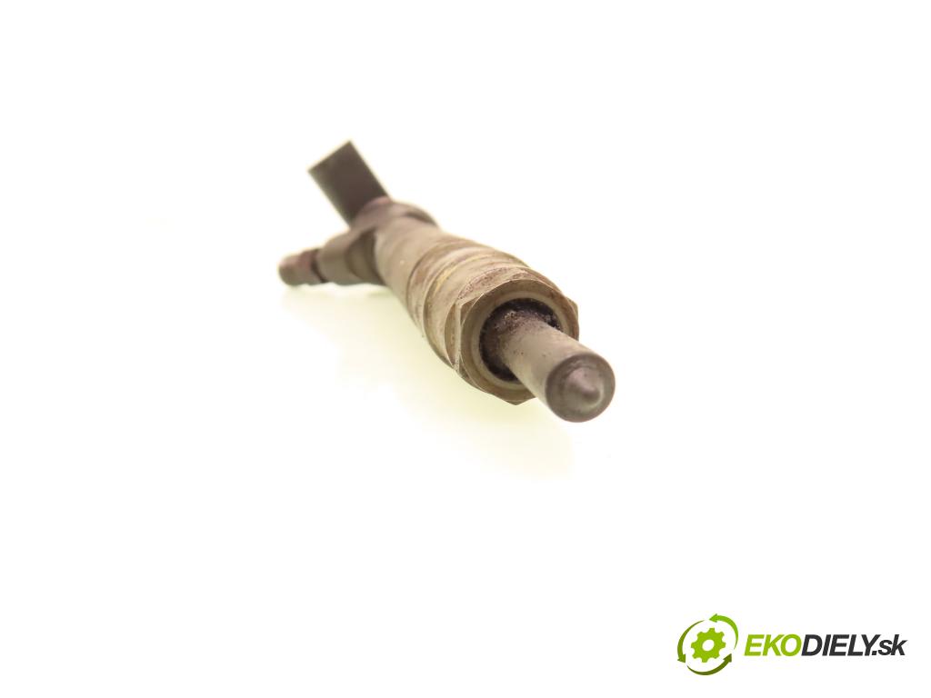 MERCEDES-BENZ KLASA E (W210) SEDAN 2001 105,00 2.2 CDI 143 - OM 611.961 2148,00 vstrekovač A6110700987 ; 0445110072 (Vstrekovač paliva)