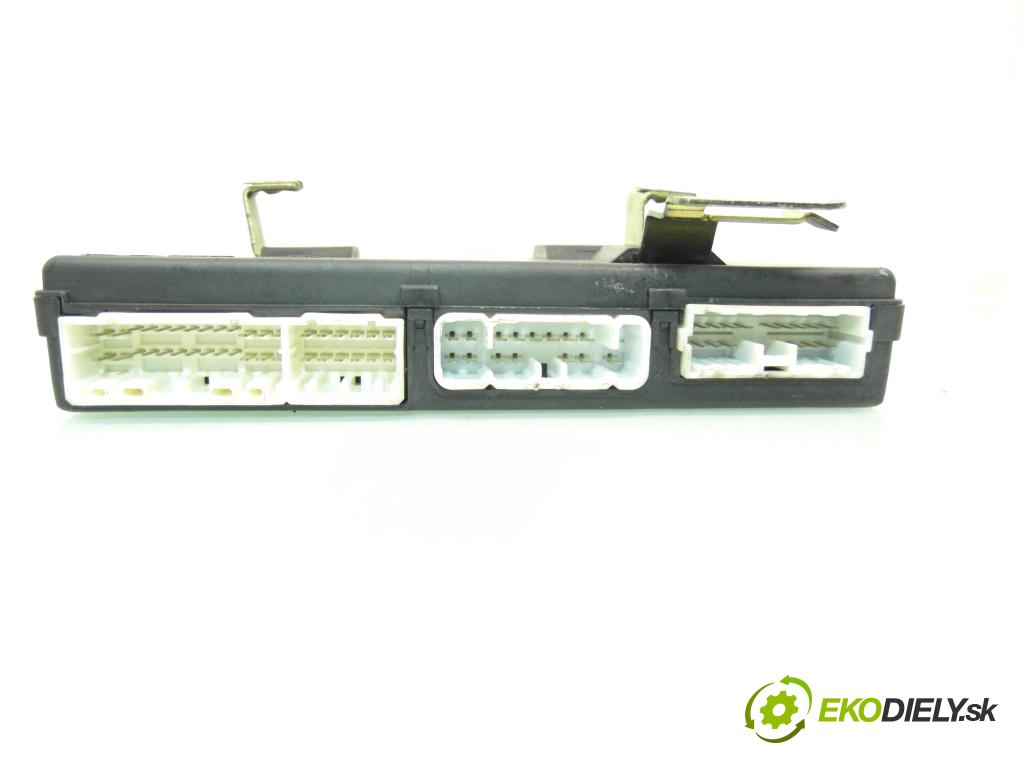 VOLVO S40 I (VS) SEDAN 2003 90,00 1.8 - B 4184 S2 1783,00 MODUL komfortu 30638707 ; SW30644058 ; 3817900360